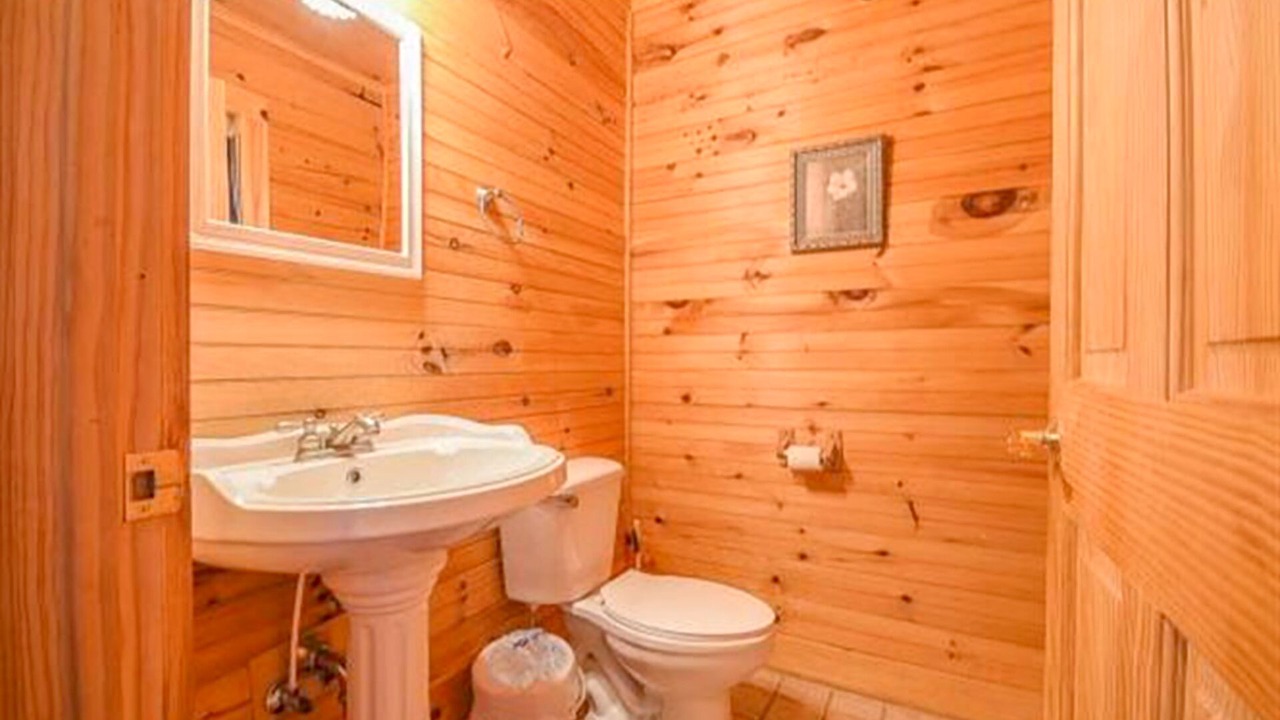 Photo of Bedroom in Butler