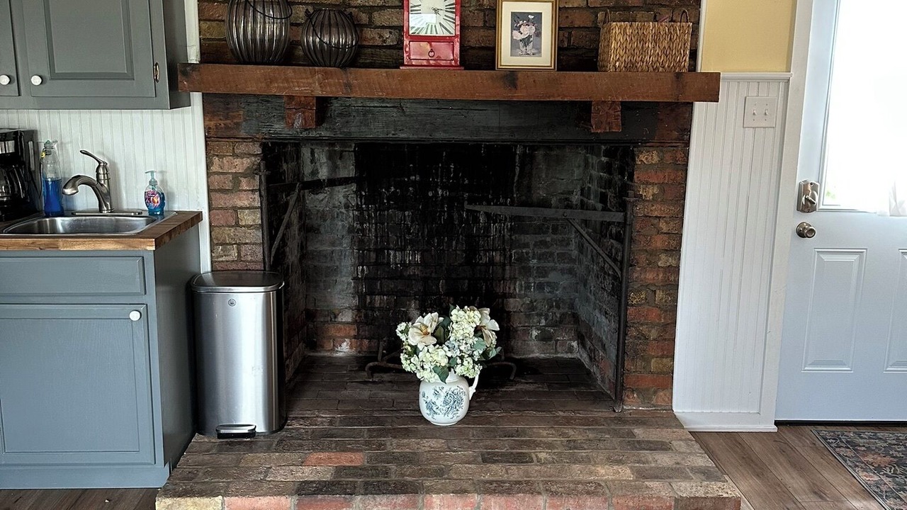 Photo of Livingroom in Fishers Hill