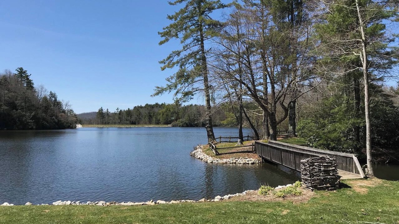 Photo of Outdoor in Newland