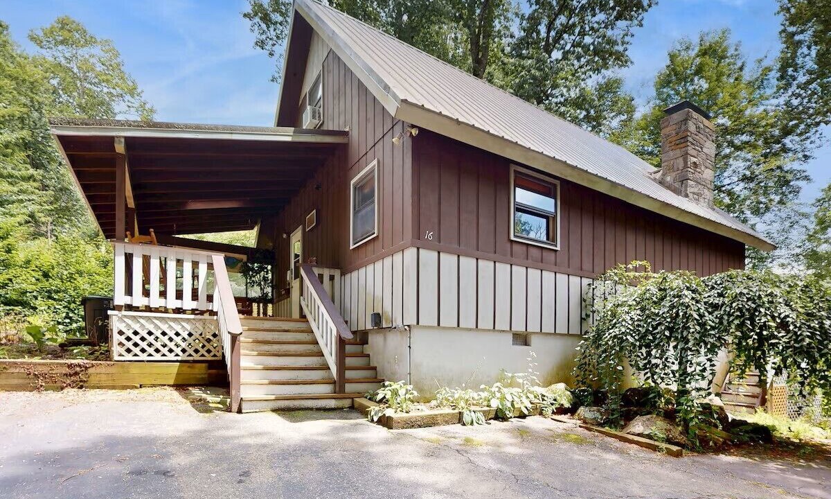Photo of Outdoor in Newland