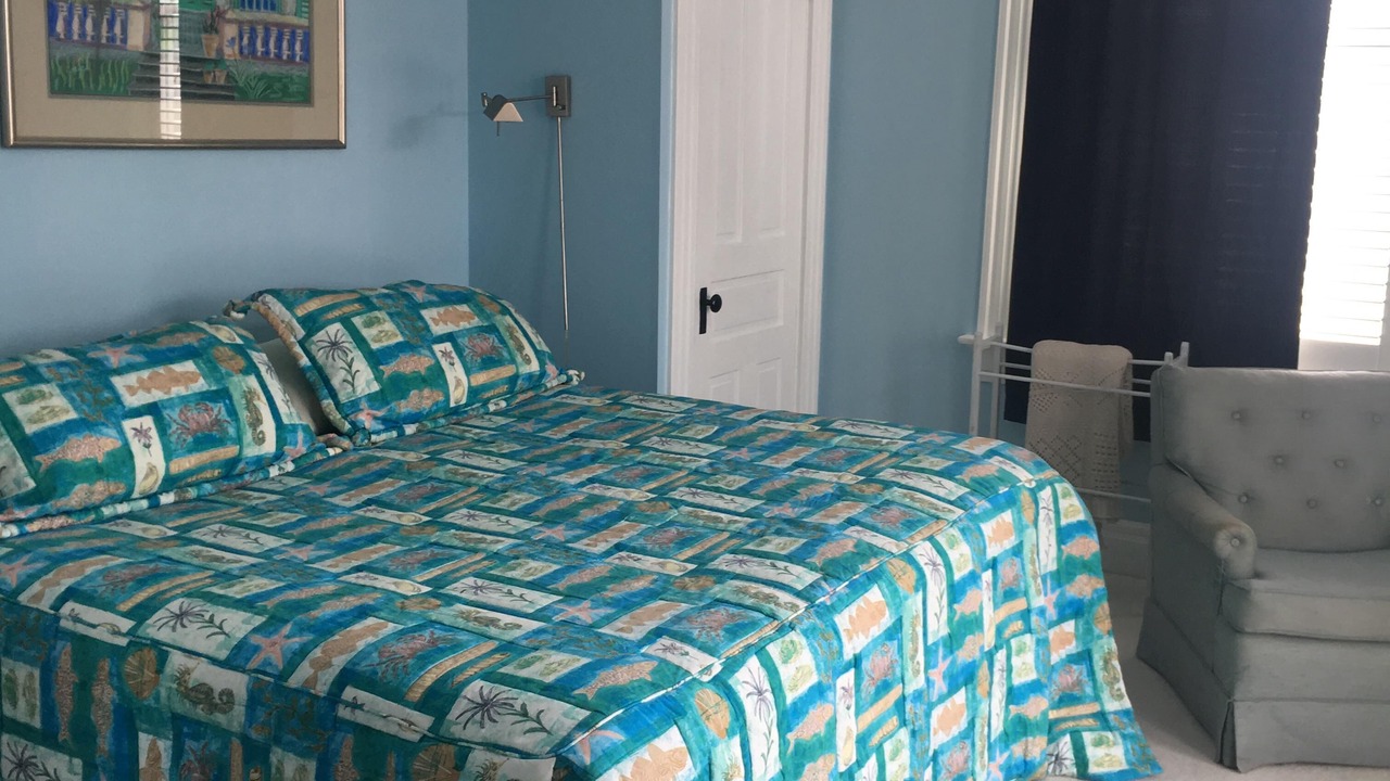 Photo of Others in Columbia-Tusculum