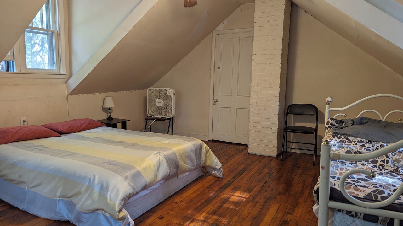 Photo of Bedroom in Elk Garden