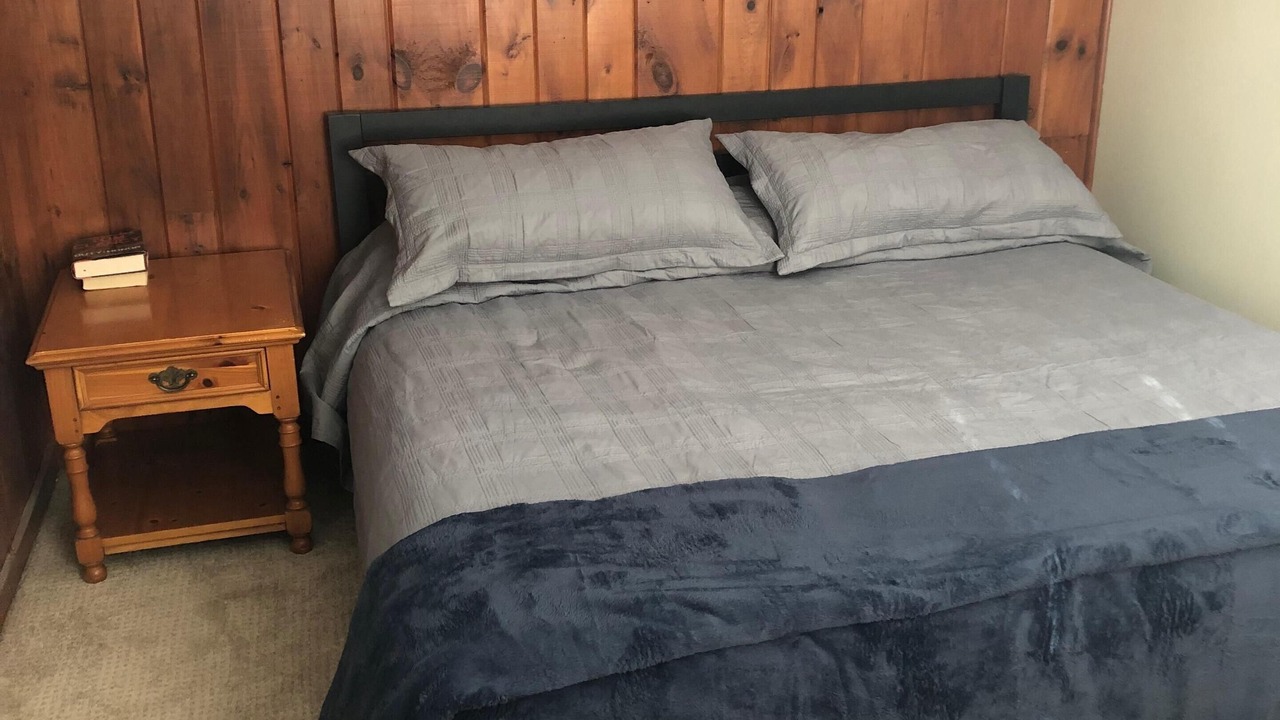 Photo of Bedroom in Saratoga Springs