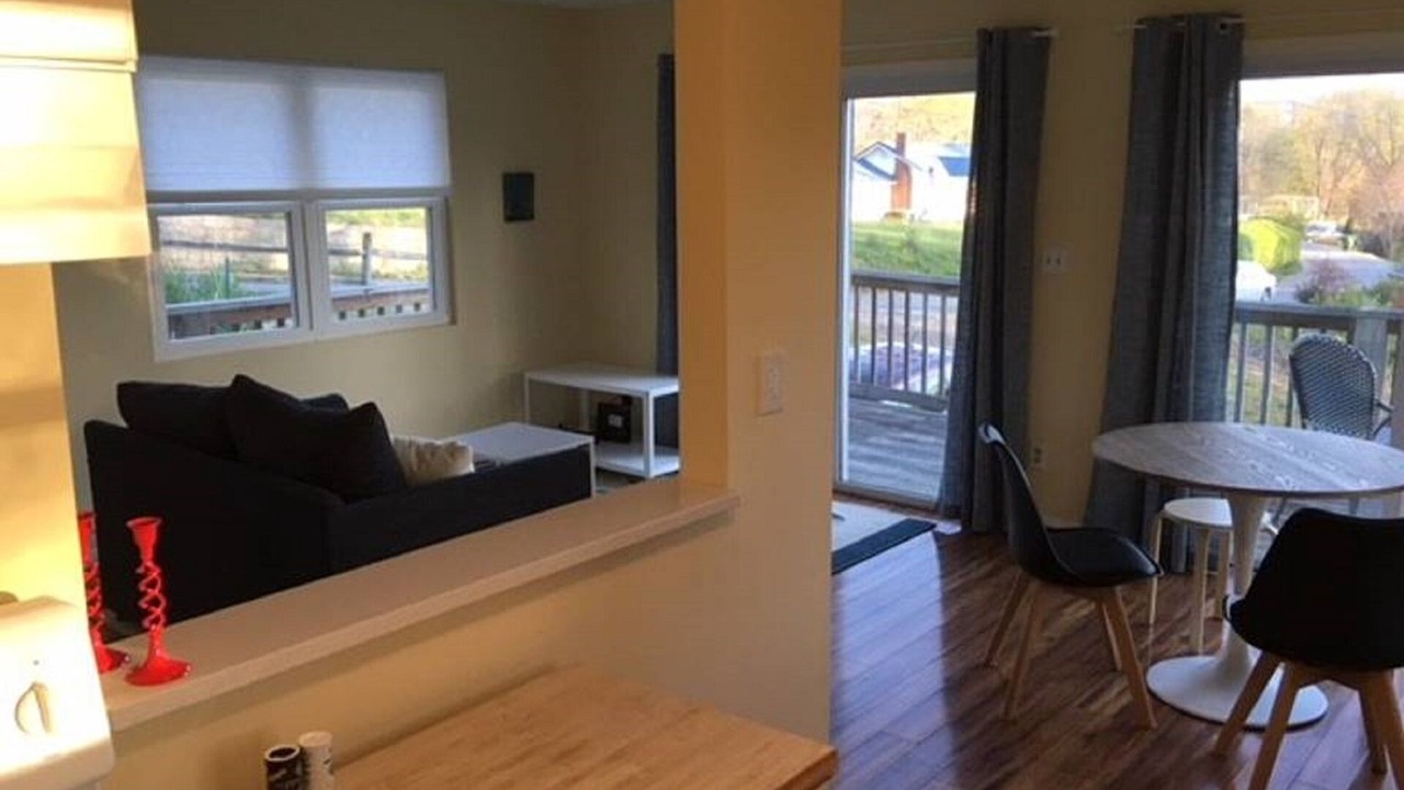 Photo of Livingroom in Oakley