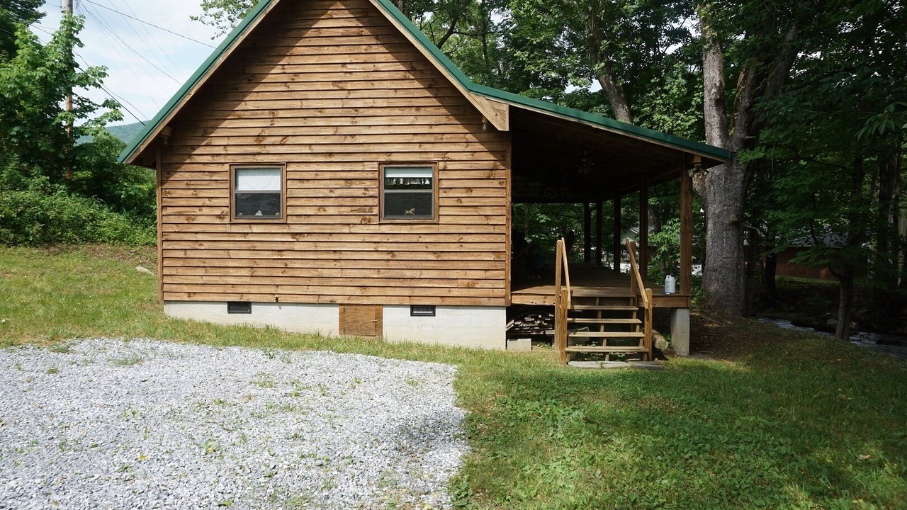 Photo of Outdoor in Hampton