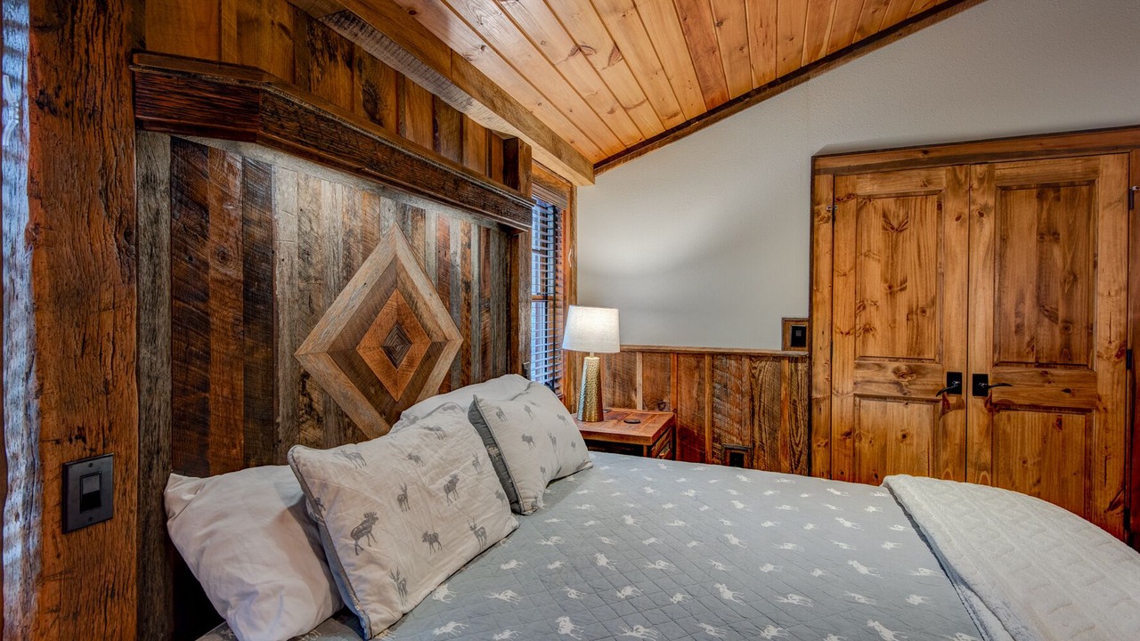 Photo of Bedroom in Banner Elk
