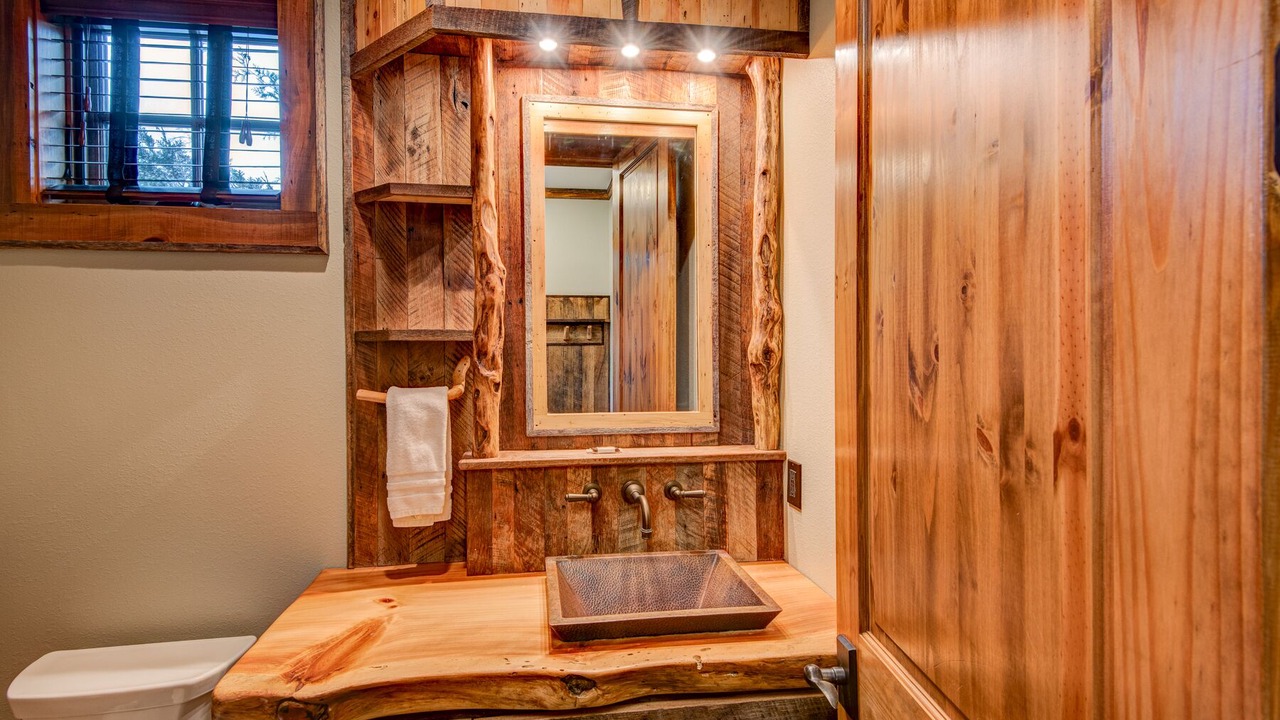 Photo of Bathroom in Banner Elk