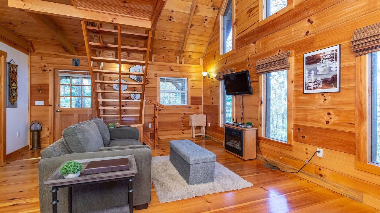 Photo of Livingroom in Campton