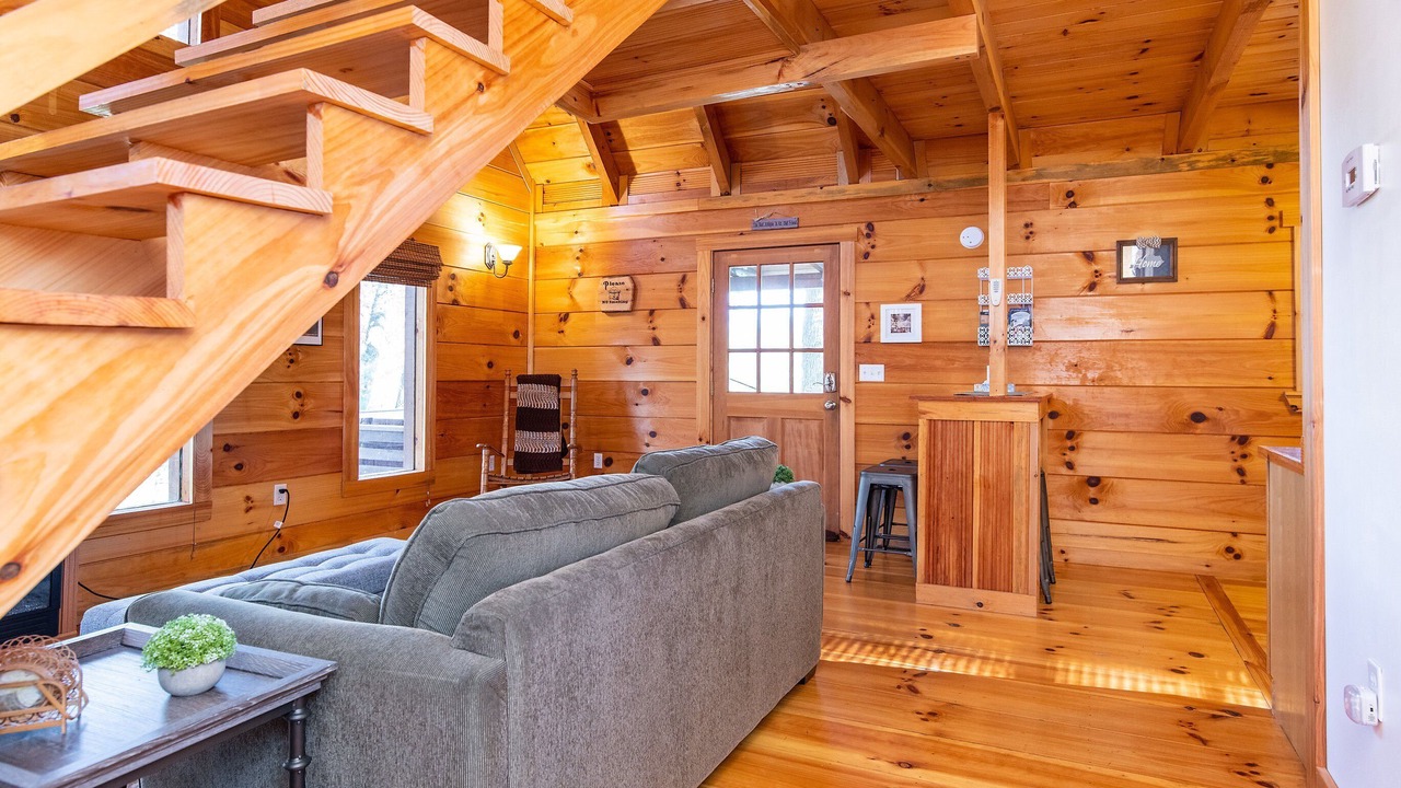 Photo of Livingroom in Campton