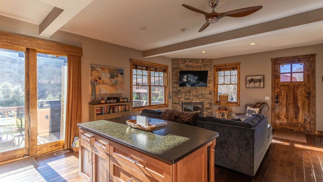Photo of Livingroom in Banner Elk
