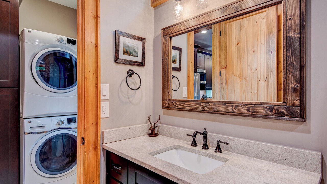 Photo of Bathroom in Banner Elk