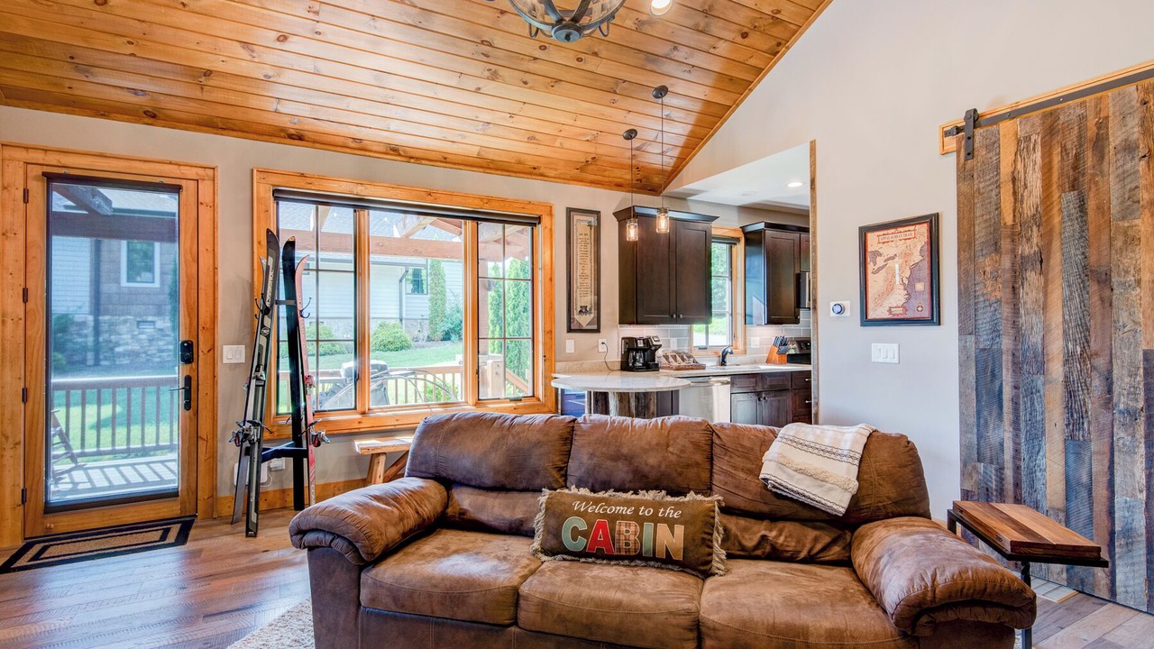 Photo of Livingroom in Banner Elk