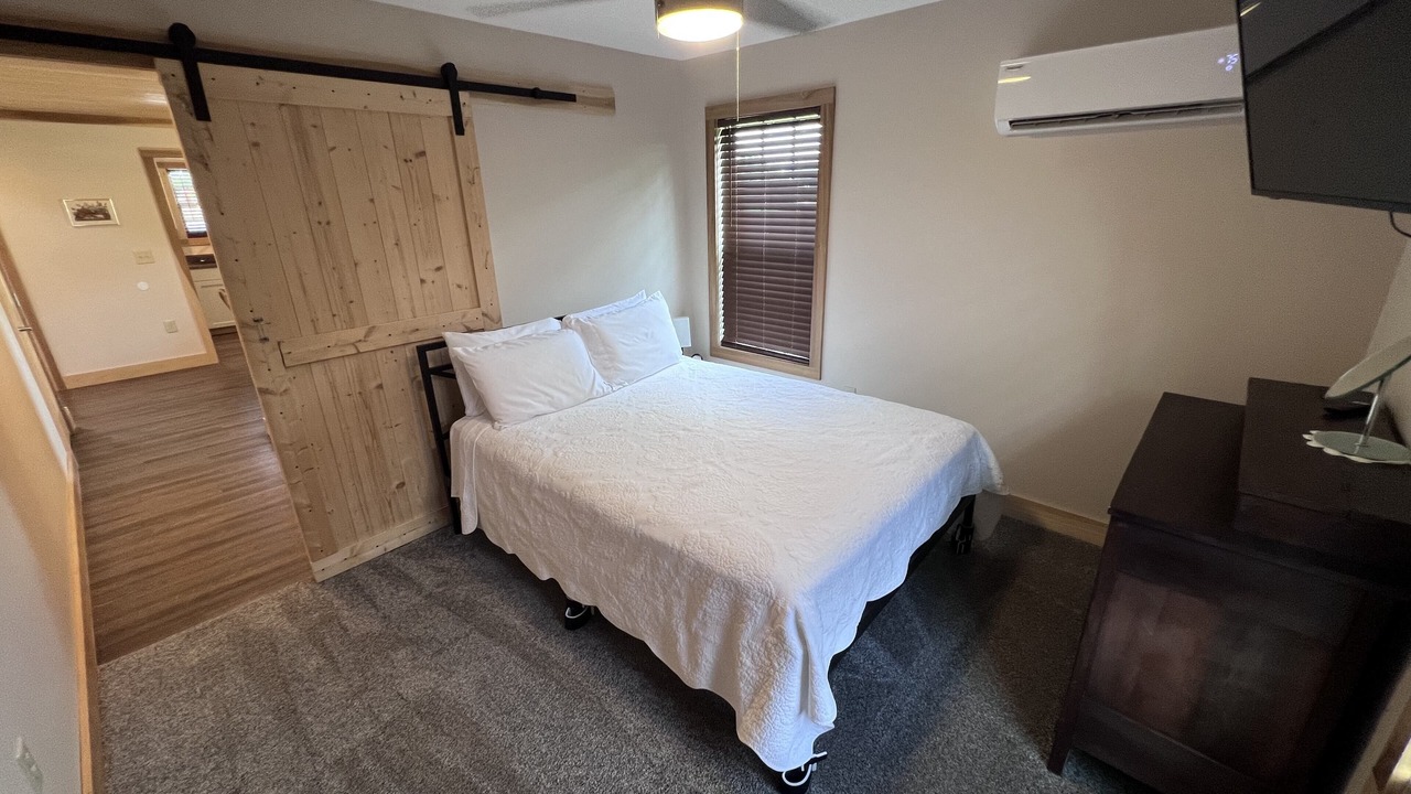 Photo of Bedroom in Farmers