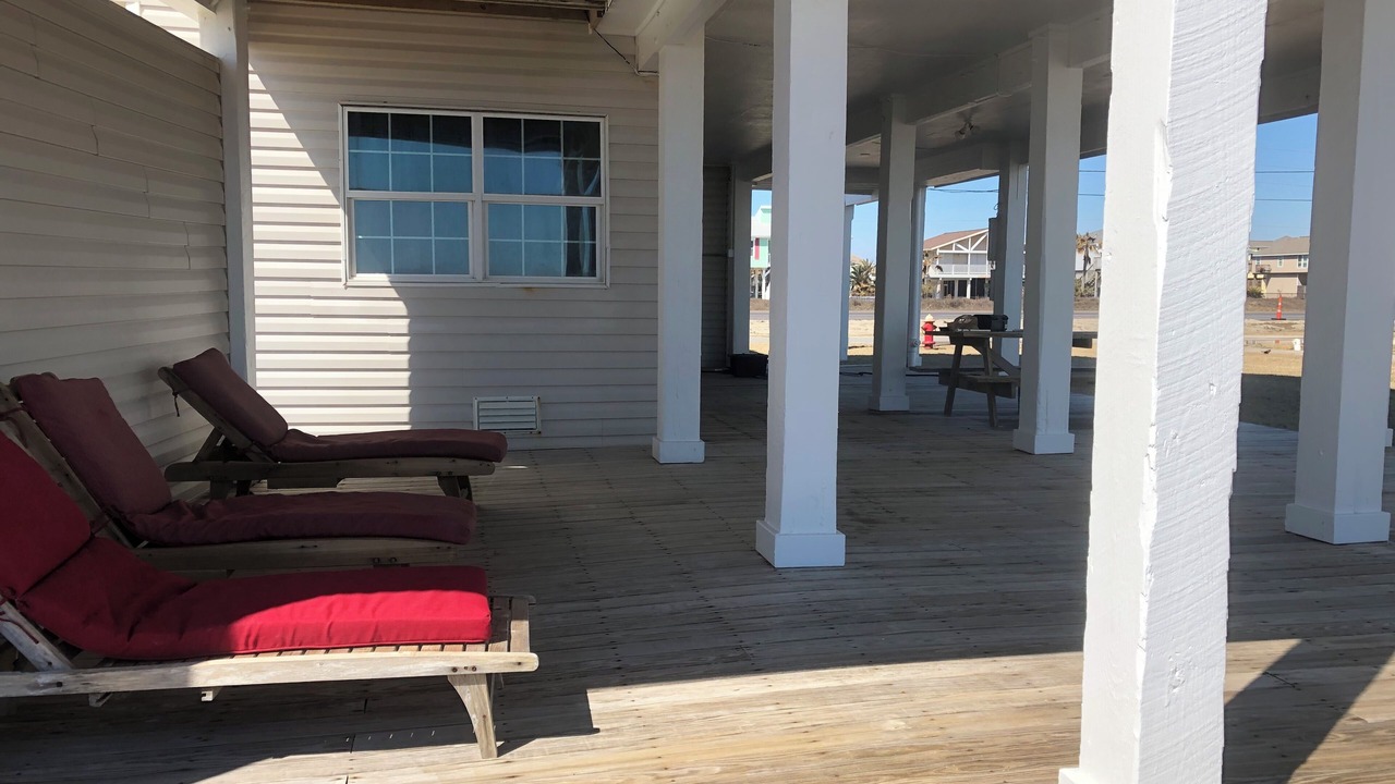 Photo of Patio Balcony in Terramar Beach