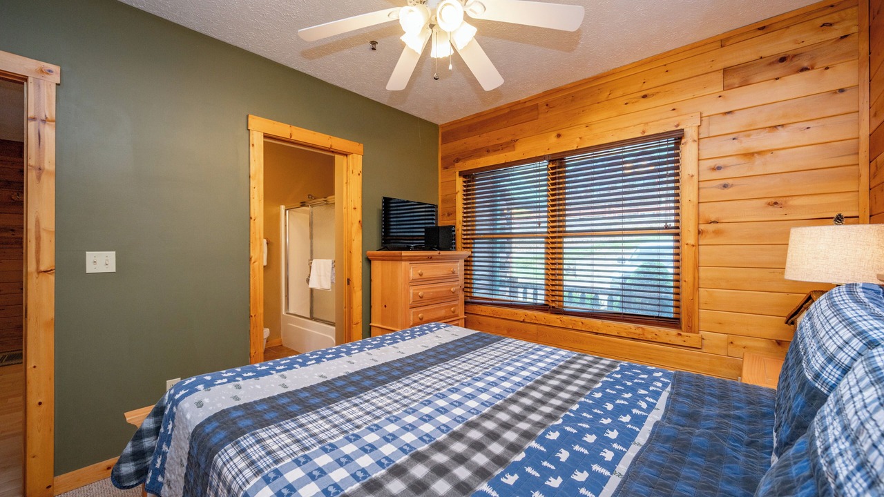 Photo of Bedroom in McHenry