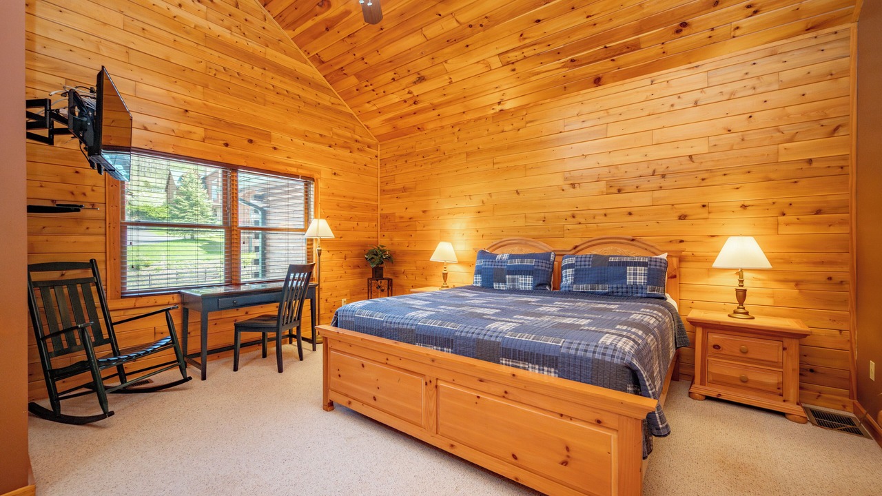 Photo of Bedroom in McHenry