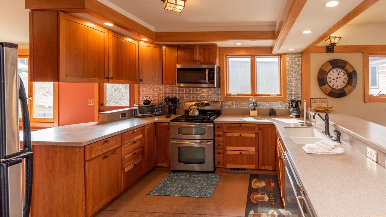 Photo of Kitchen in McHenry