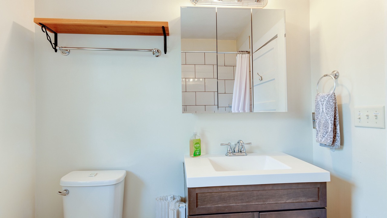 Photo of Bathroom in Woodfin