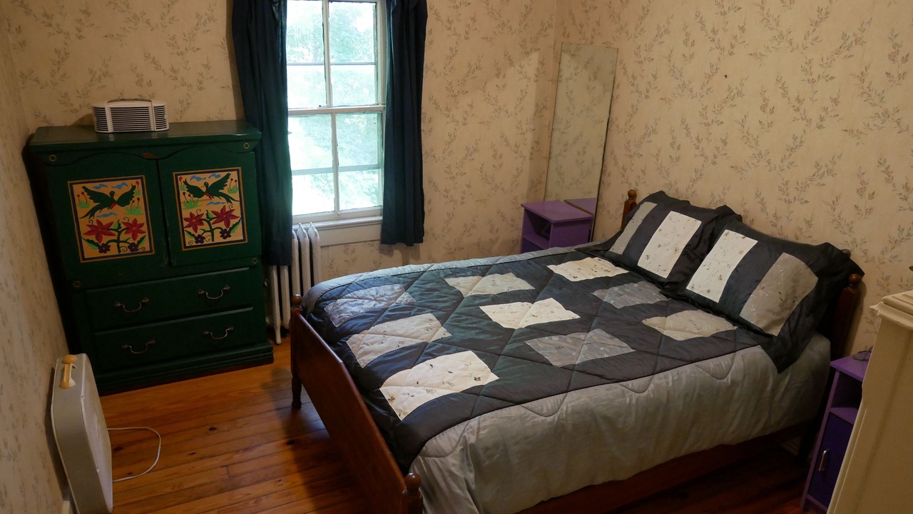 Photo of Bedroom in Mascot