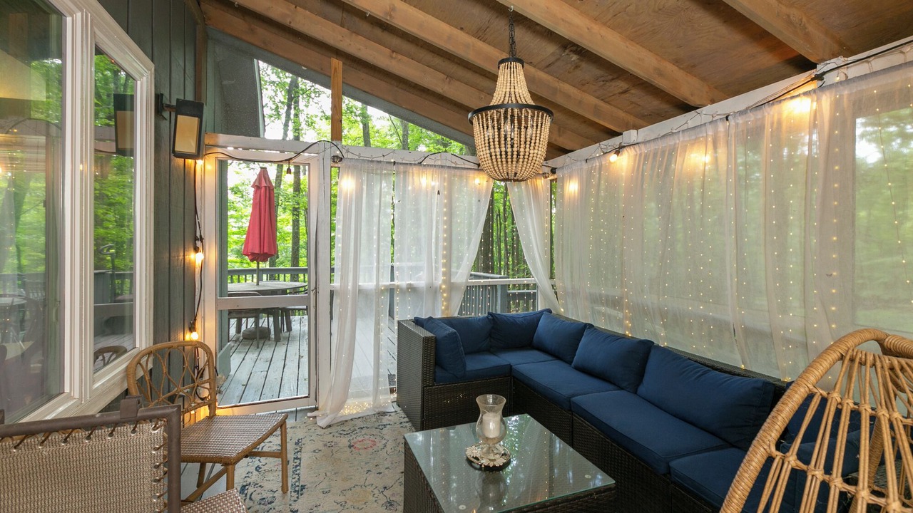 Photo of Livingroom in Berkeley Springs