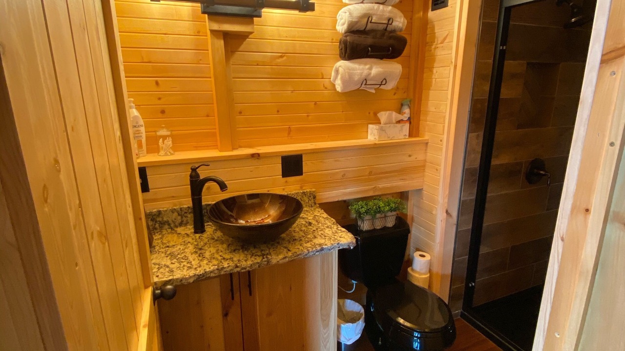 Photo of Bathroom in Williamstown