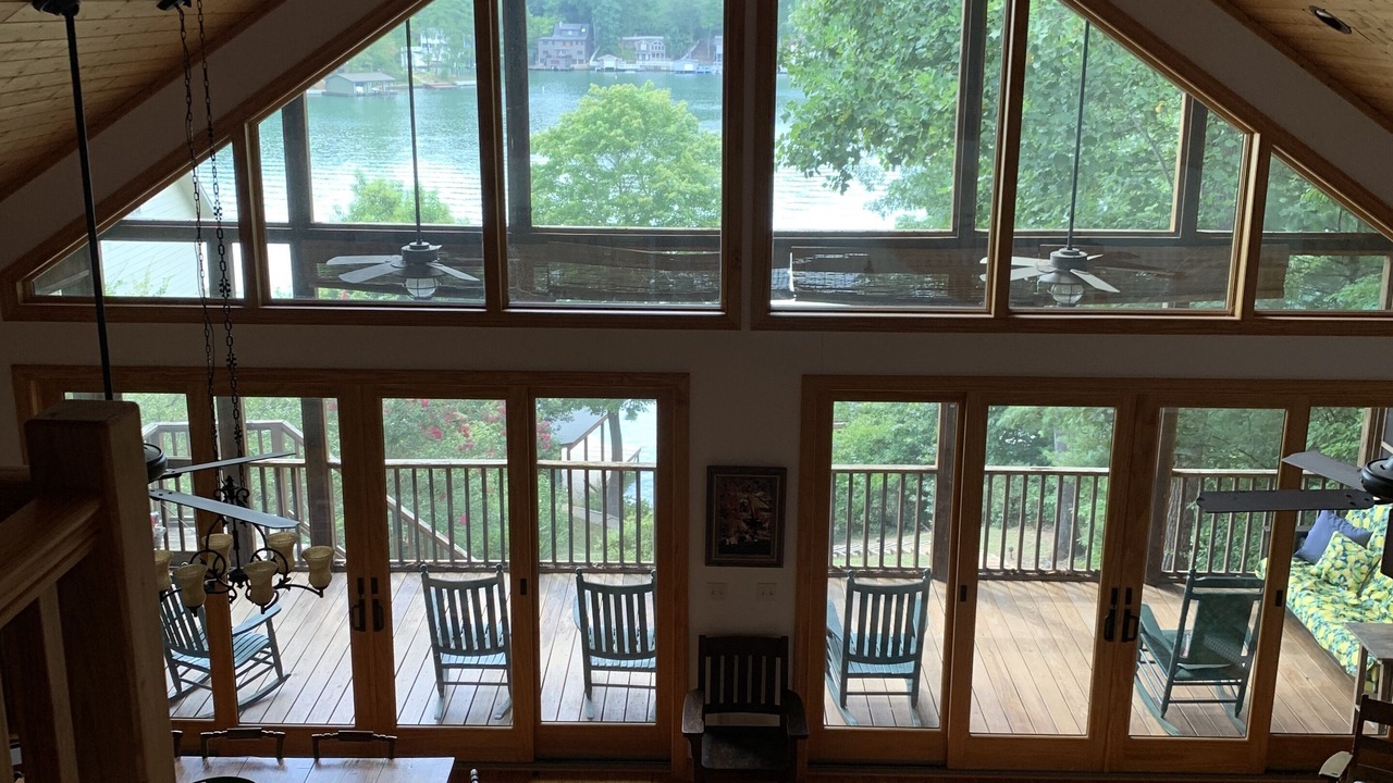Photo of Livingroom in Sunset Cove