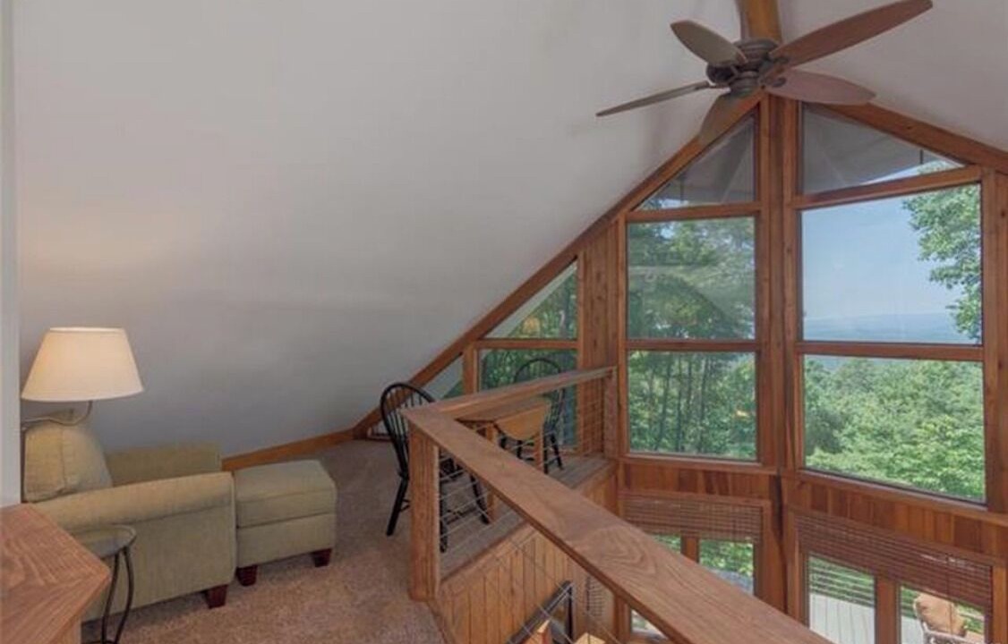 Photo of Livingroom in Brevard