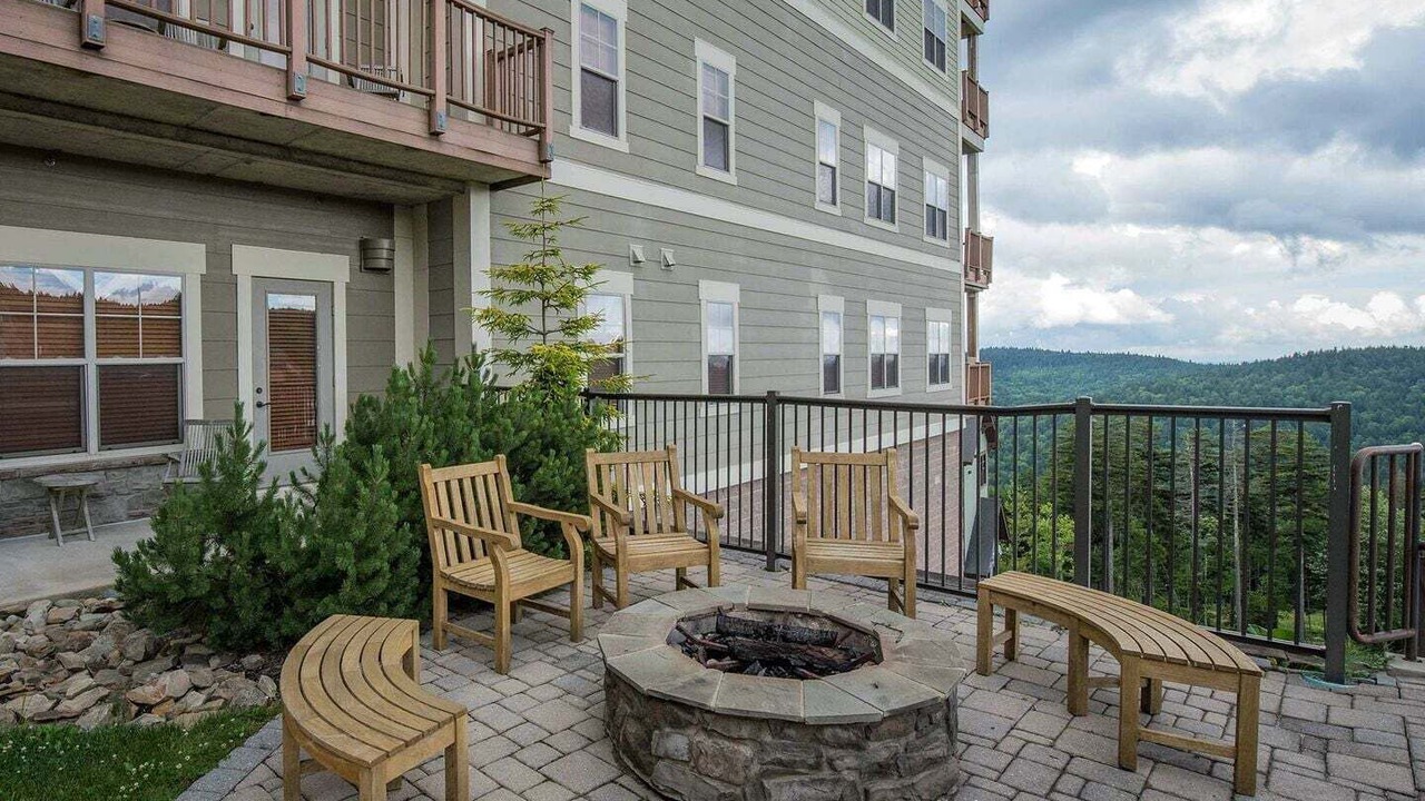 Photo of Patio Balcony in Edray