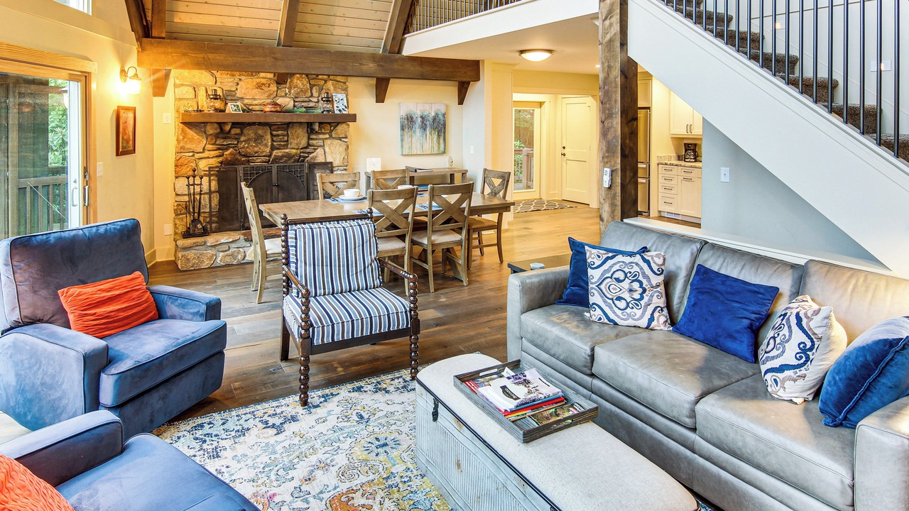 Photo of Livingroom in Brevard