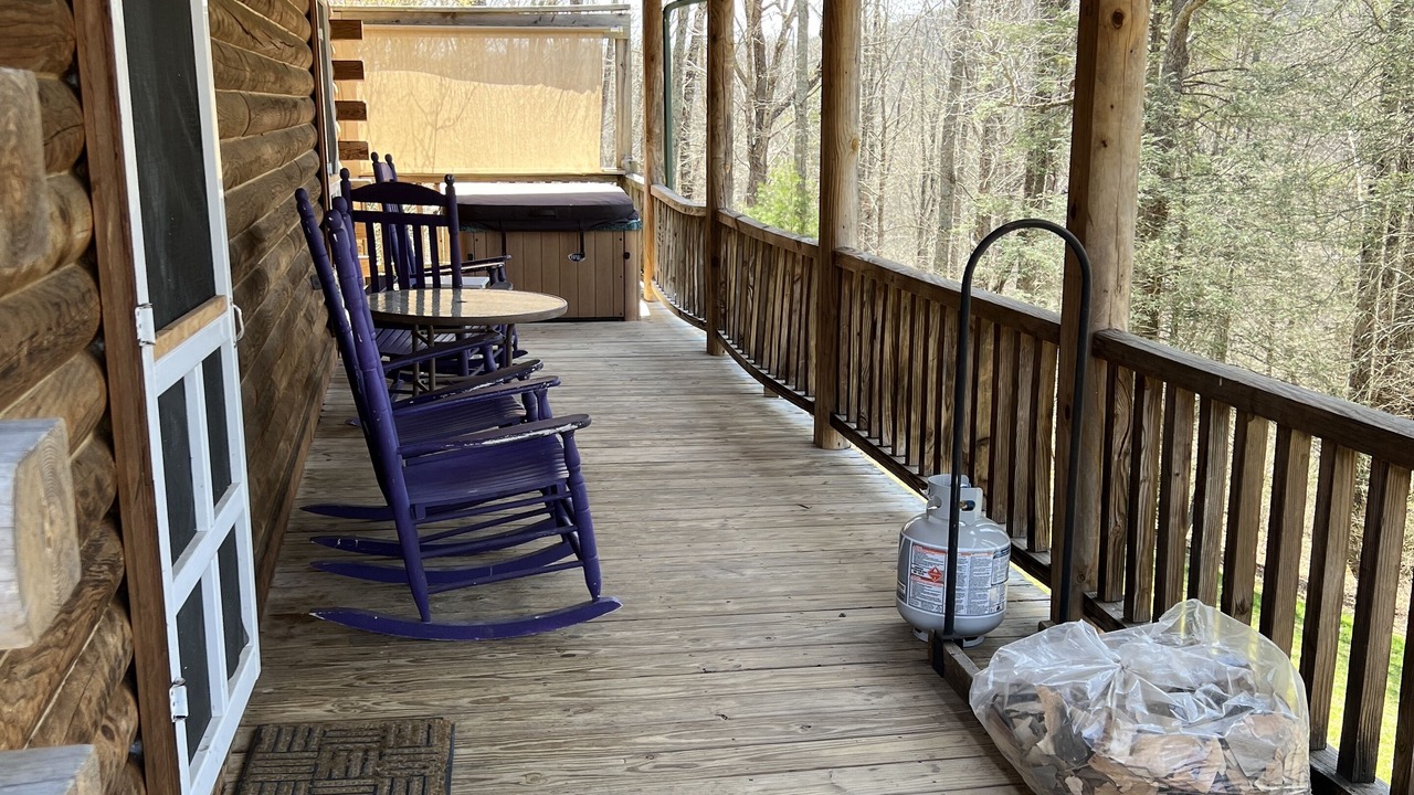 Photo of Patio Balcony in Grassy Creek