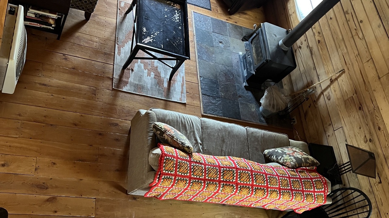 Photo of Livingroom in Grassy Creek