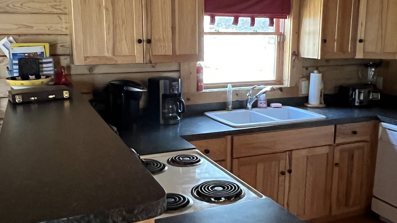 Photo of Kitchen in Grassy Creek