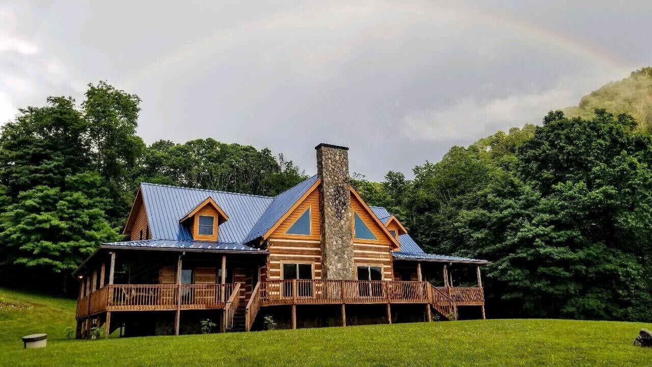 Photo of Outdoor in Bakersville