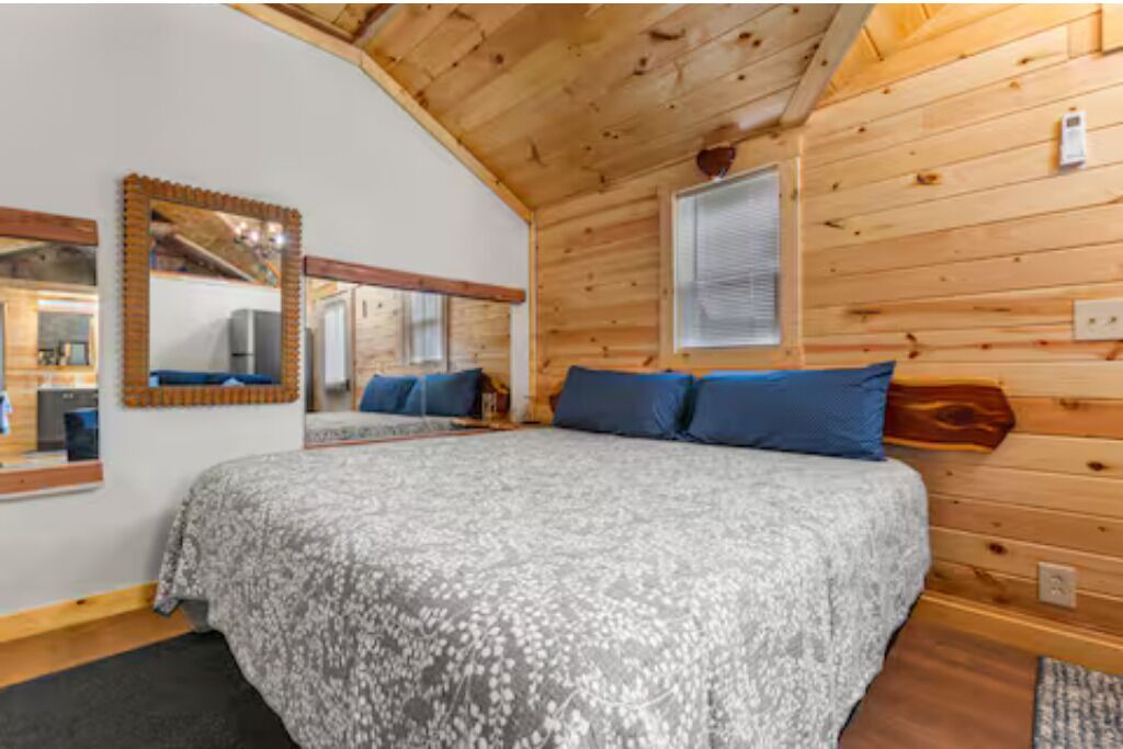 Photo of Bedroom in Stanton