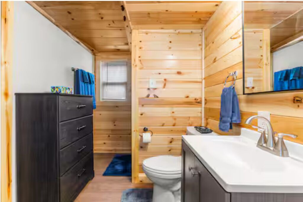 Photo of Bathroom in Stanton