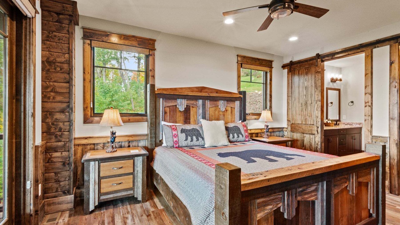 Photo of Bedroom in Elk Park