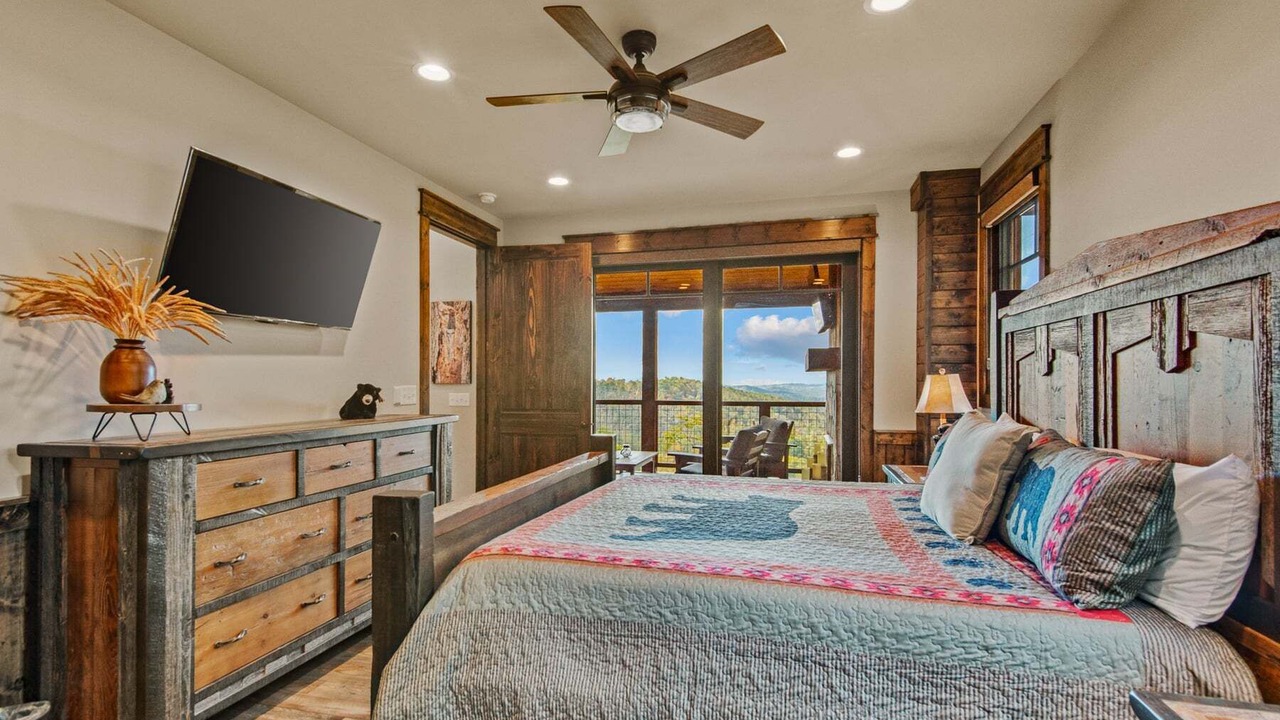 Photo of Bedroom in Elk Park