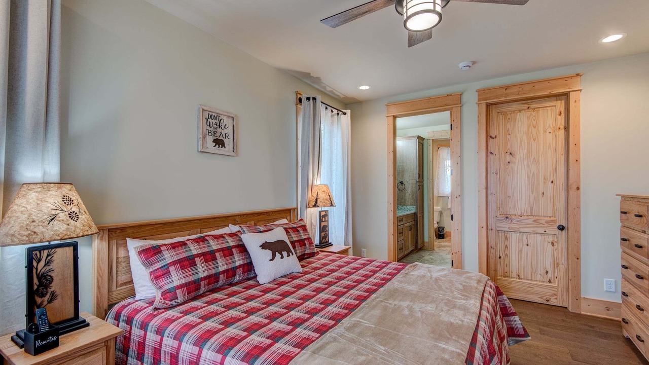Photo of Bedroom in Elk Park