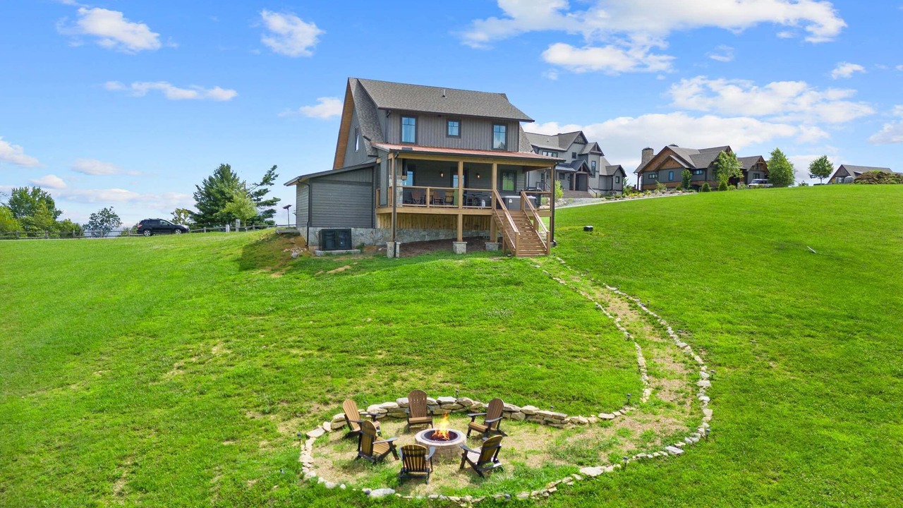 Photo of Outdoor in Elk Park