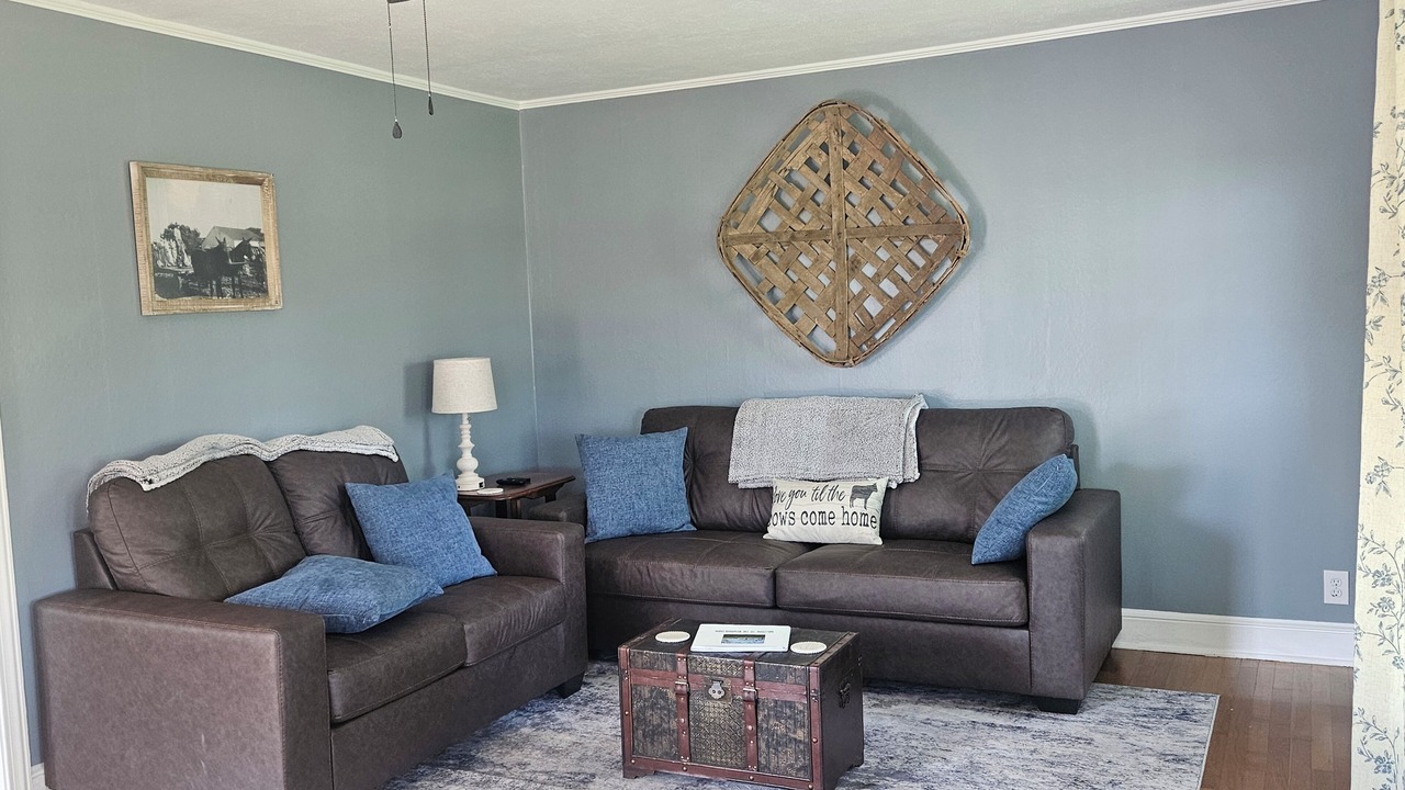 Photo of Livingroom in Tusculum