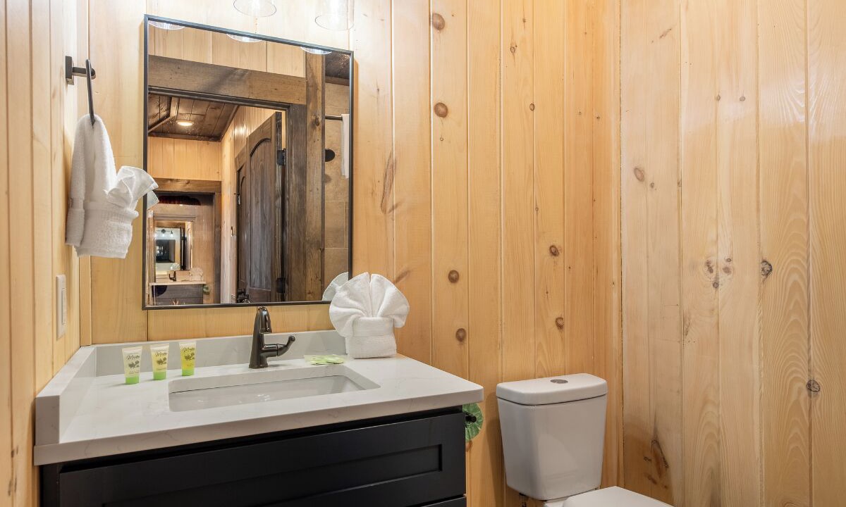 Photo of Bathroom in Sevierville