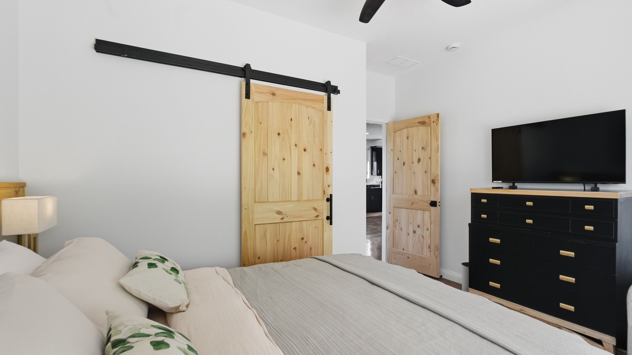 Photo of Bedroom in Frankfort
