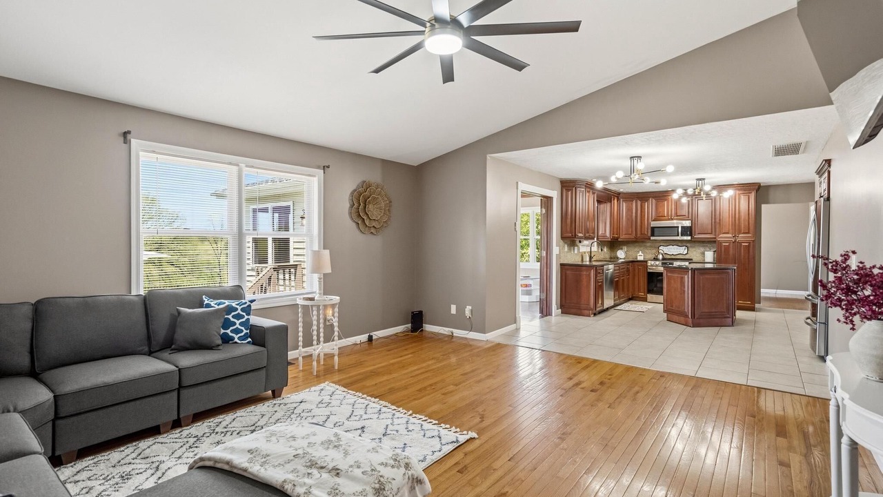 Photo of Bedroom in California