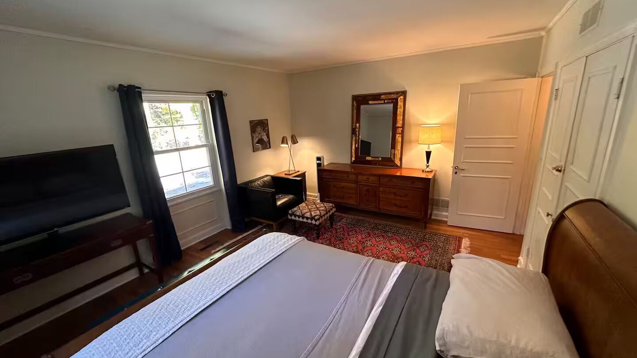 Photo of Bedroom in Garrison