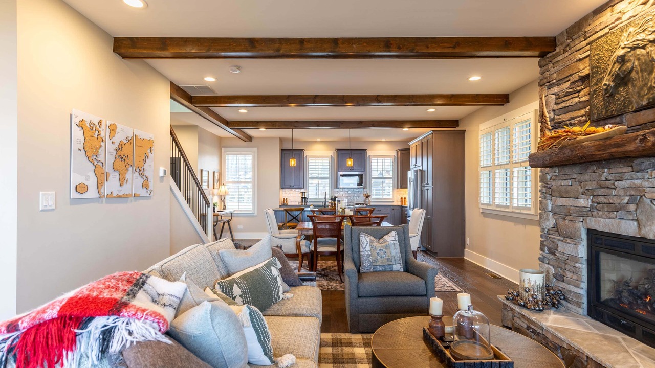 Photo of Livingroom in Lenoir
