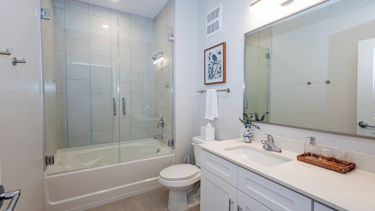 Photo of Bathroom in Old City