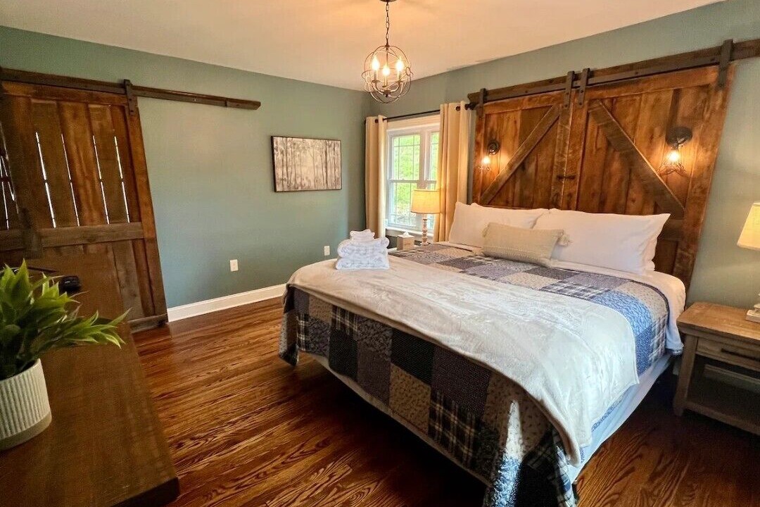 Photo of Bedroom in Charleston