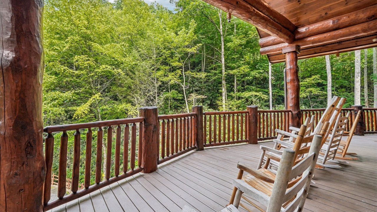 Photo of Patio Balcony in Pittman Center