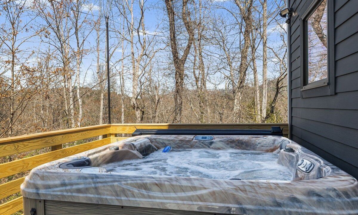 Photo of Outdoor in Woodfin