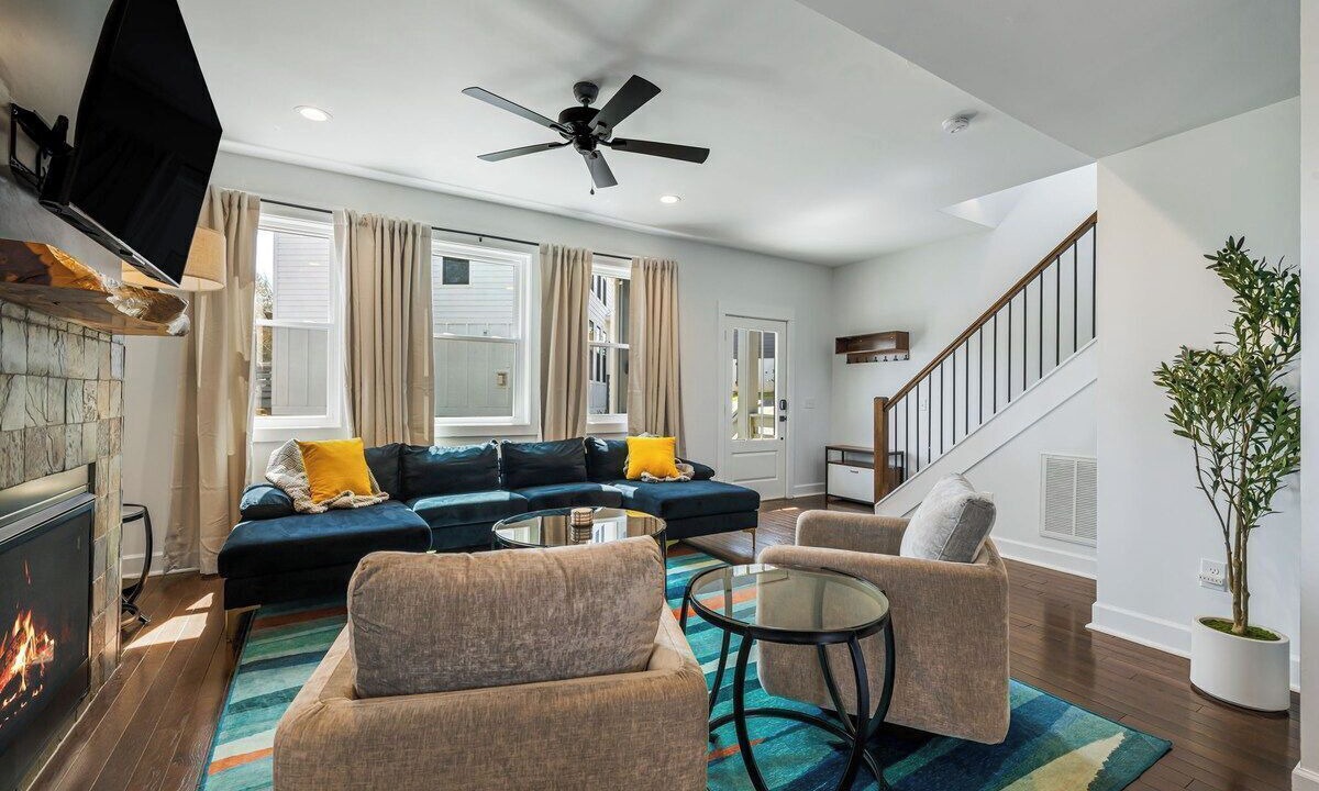 Photo of Livingroom in Woodfin